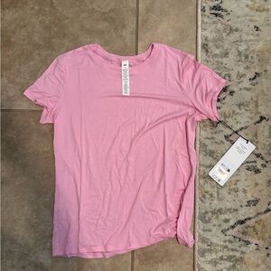 ALO Yoga Pink Short Sleeve Tee